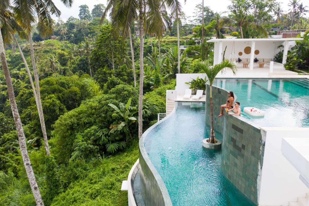 New! Amazing Jungle View 4 Br W Staff Villa