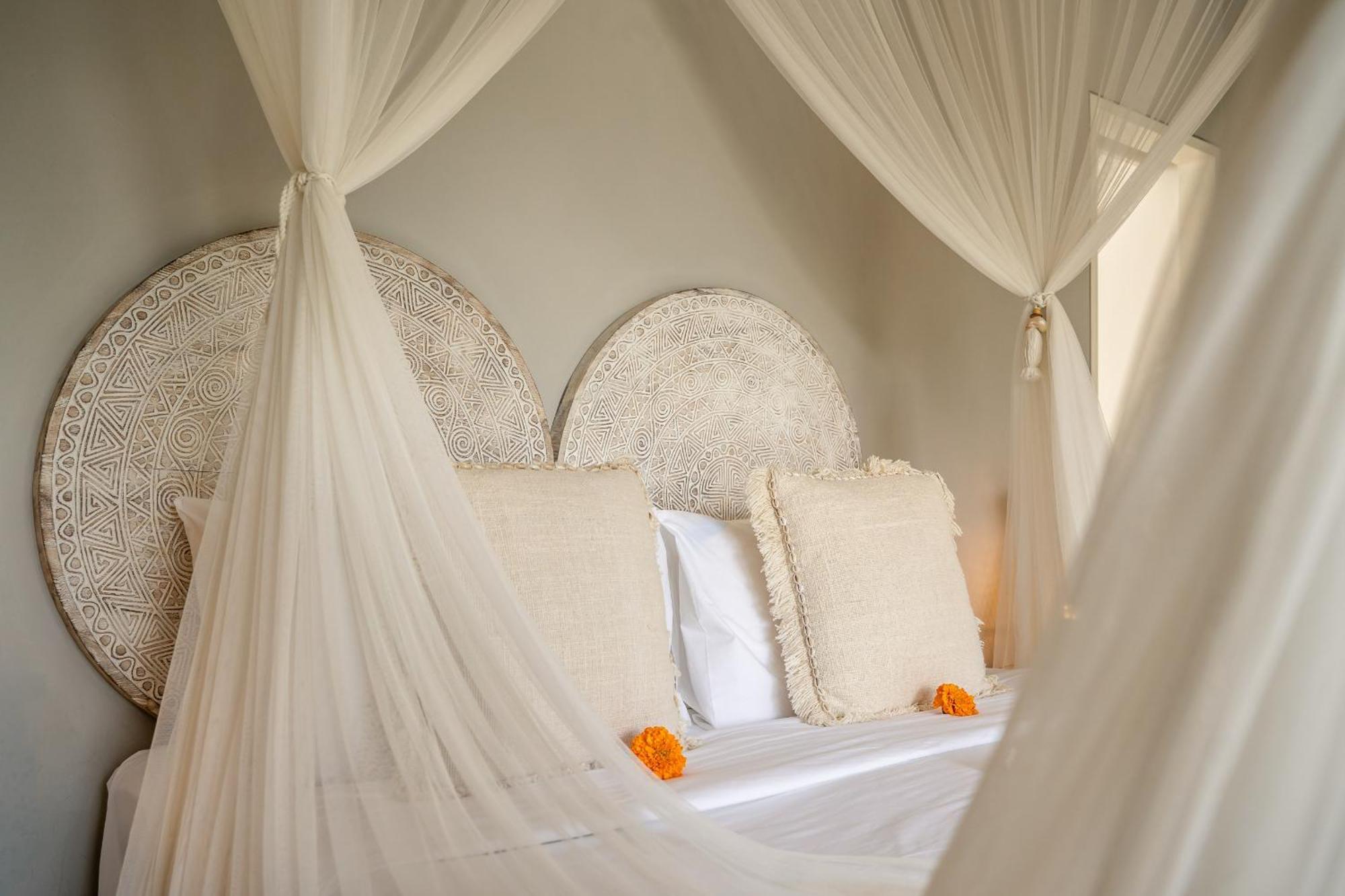 New! Amazing Jungle View 4 Br W Staff Ubud